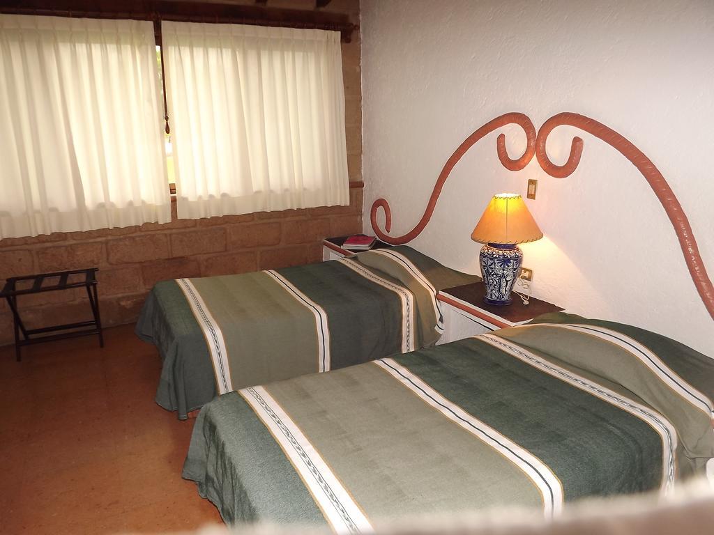 Villas Colibri Jiutepec Oda fotoğraf